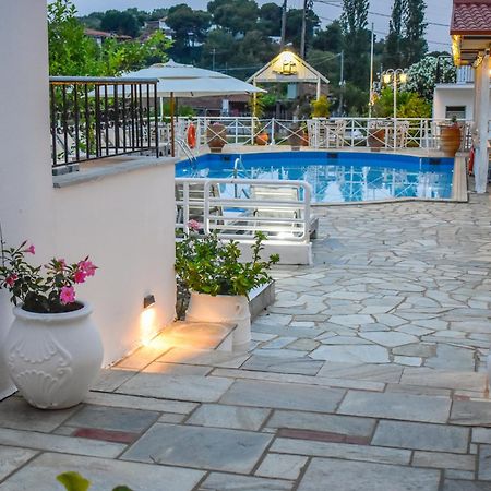 Villa Rosa Troulos Exteriér fotografie